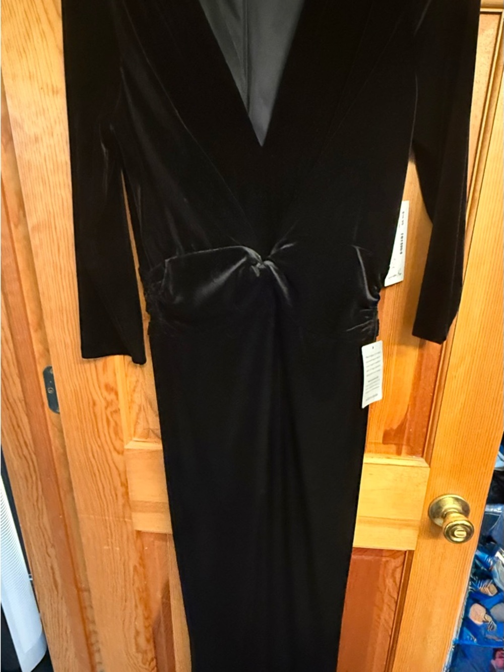Long Sleeve Black Velvet Evening Gown